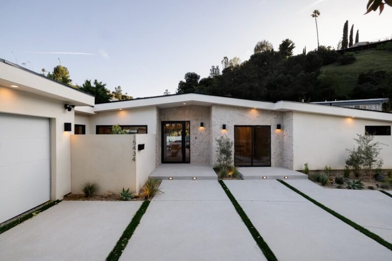 Roofing in Los Angeles